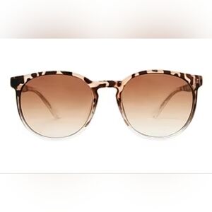 Stylish Tortoise Shell Sunglasses